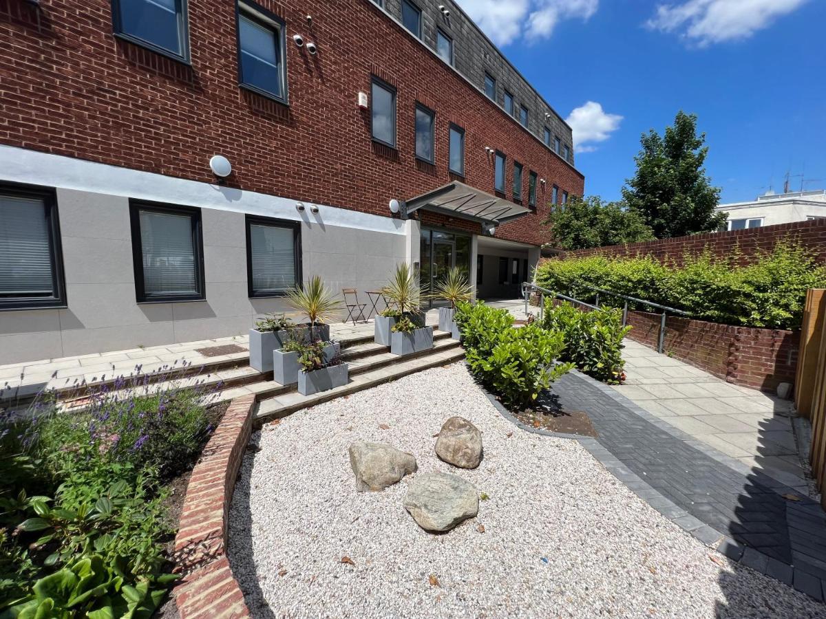 Prospect Quarter Apartments In Old Town Swindon Dış mekan fotoğraf